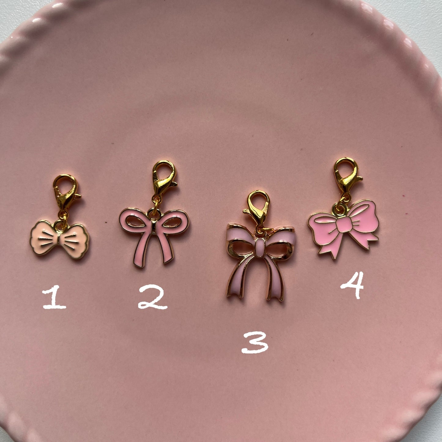 Bow Lip Charms